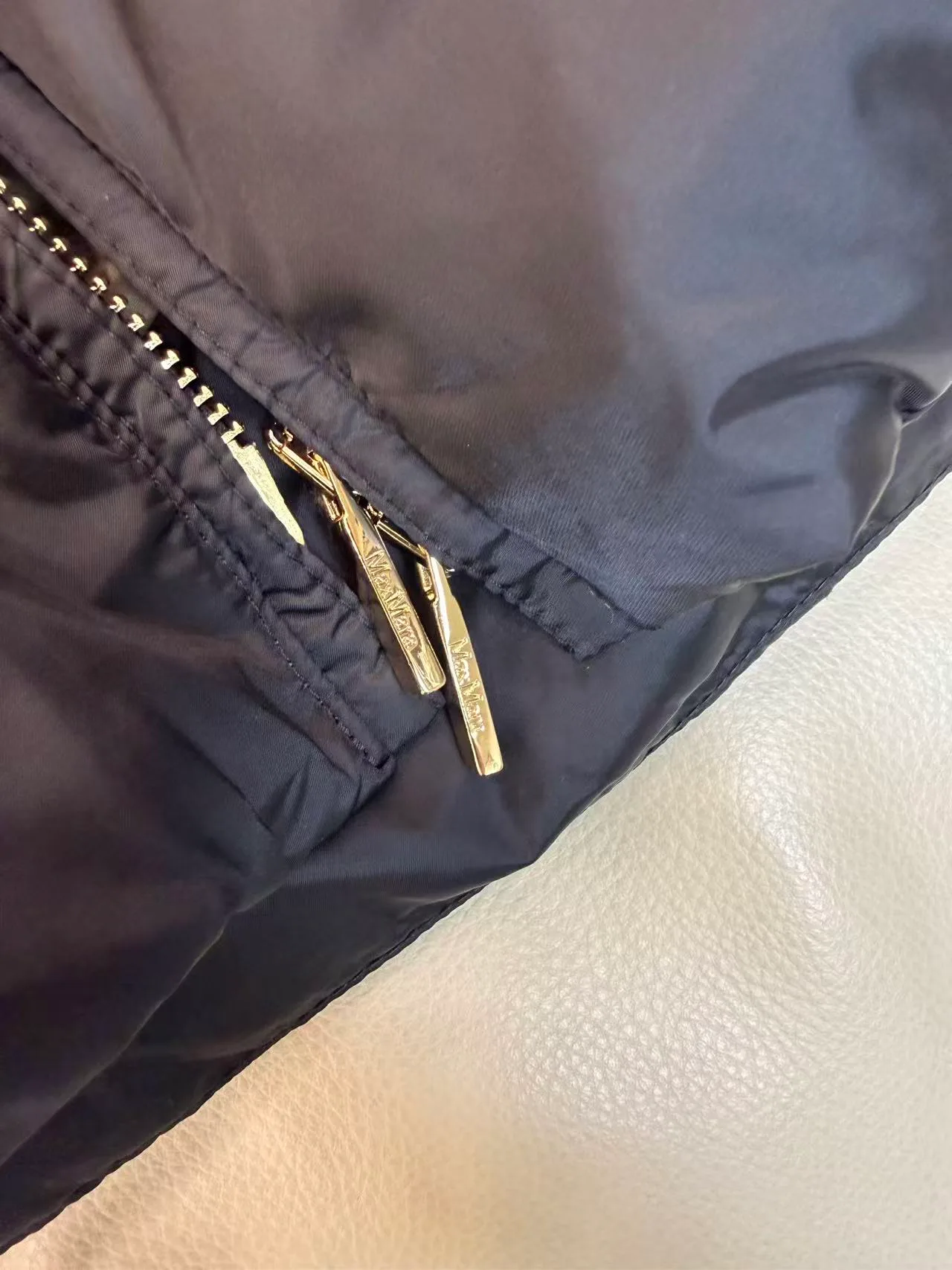 Куртки И Пуховики Женские Max Mara 17926125