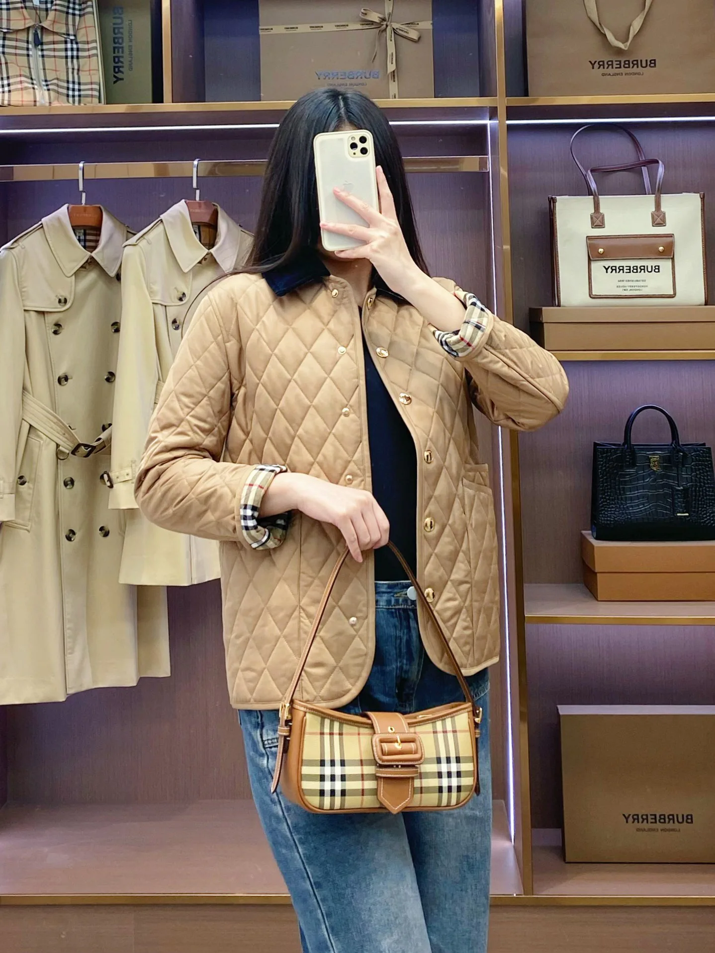 Куртки И Пуховики Женские Burberry 2420430