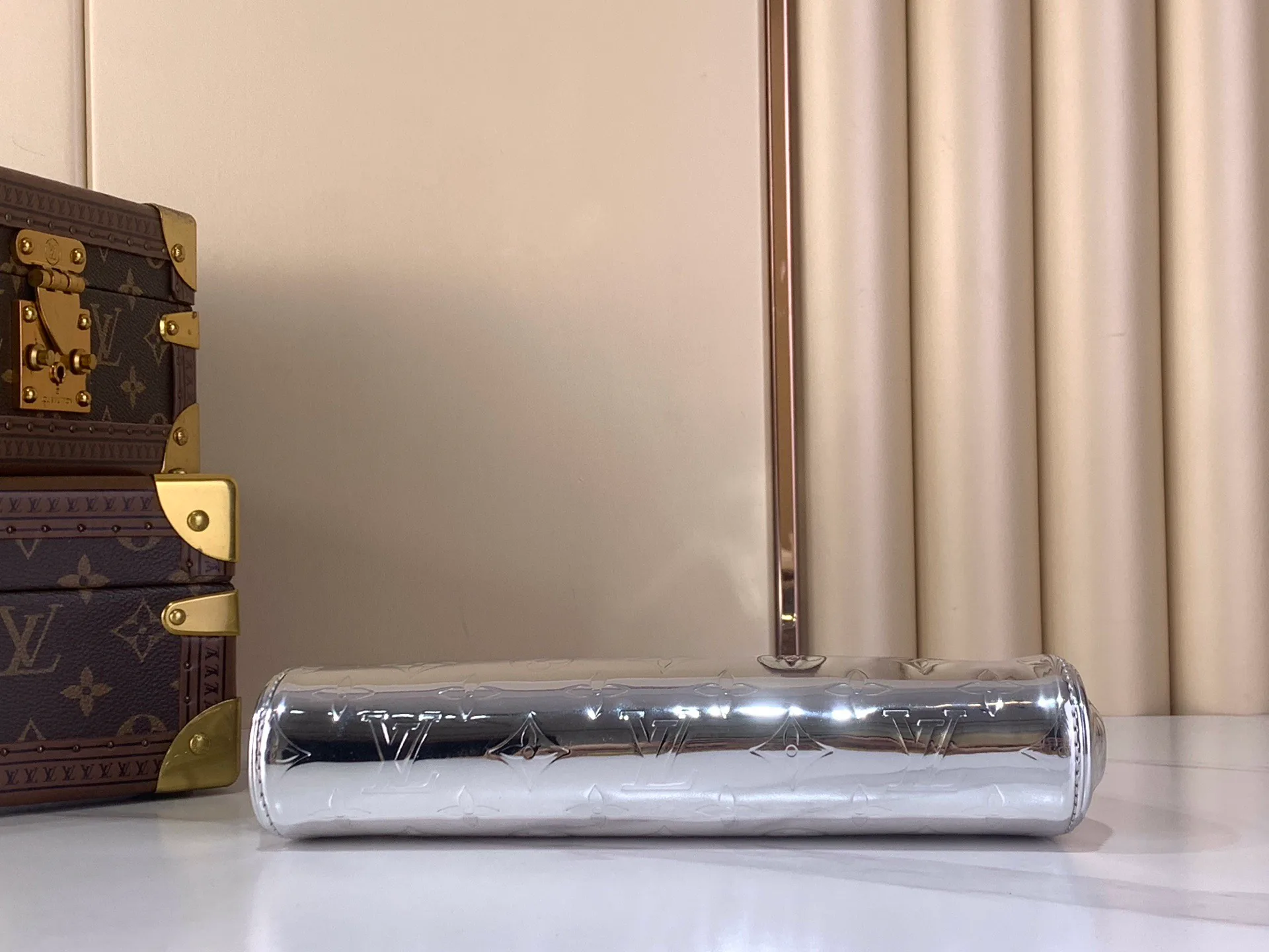 Клатчи Женские Louis Vuitton 5041305