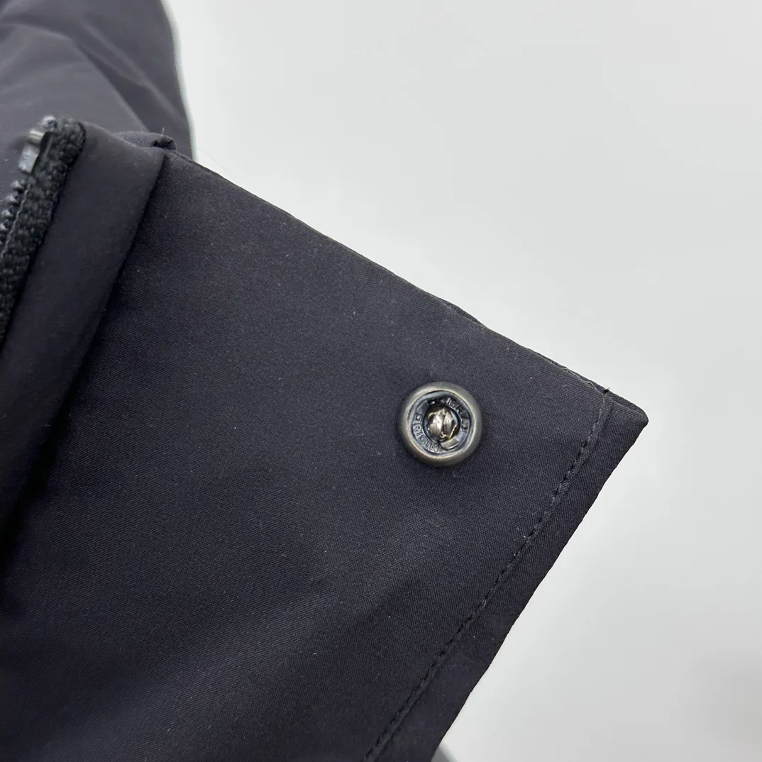 Куртки И Пуховики Женские Moncler 18415707