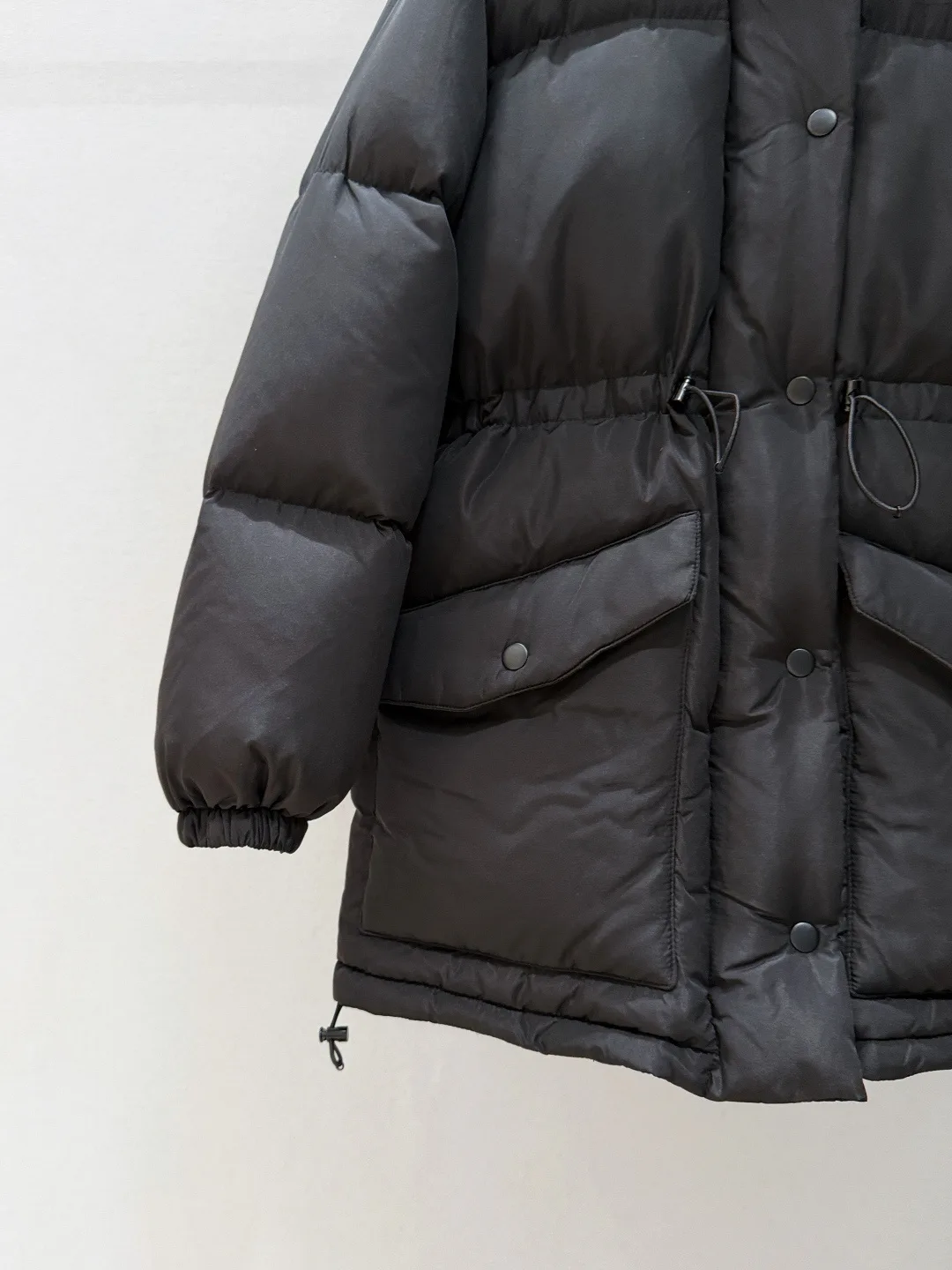 Пуховики Женские Miu Miu 342880