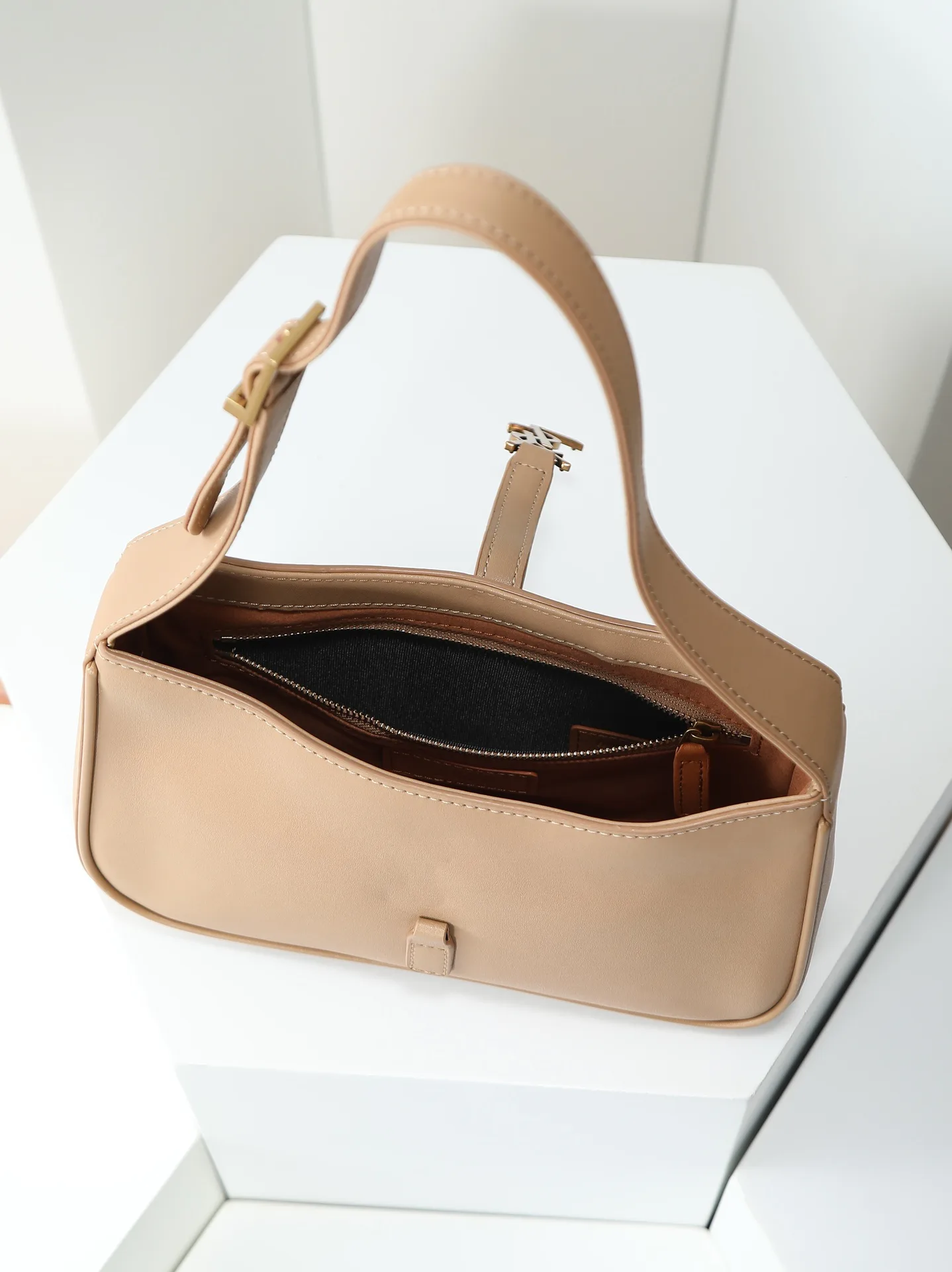 Сумки На Ремне Женские Saint Laurent 112514