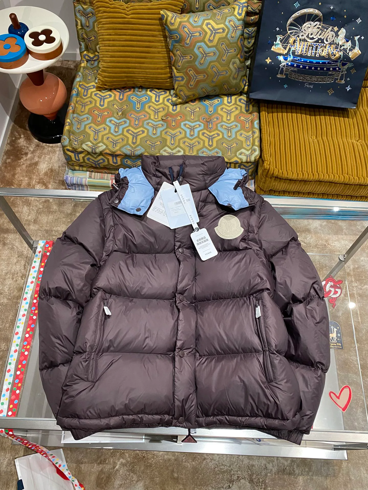 Куртки И Пуховики Мужские Moncler 608704