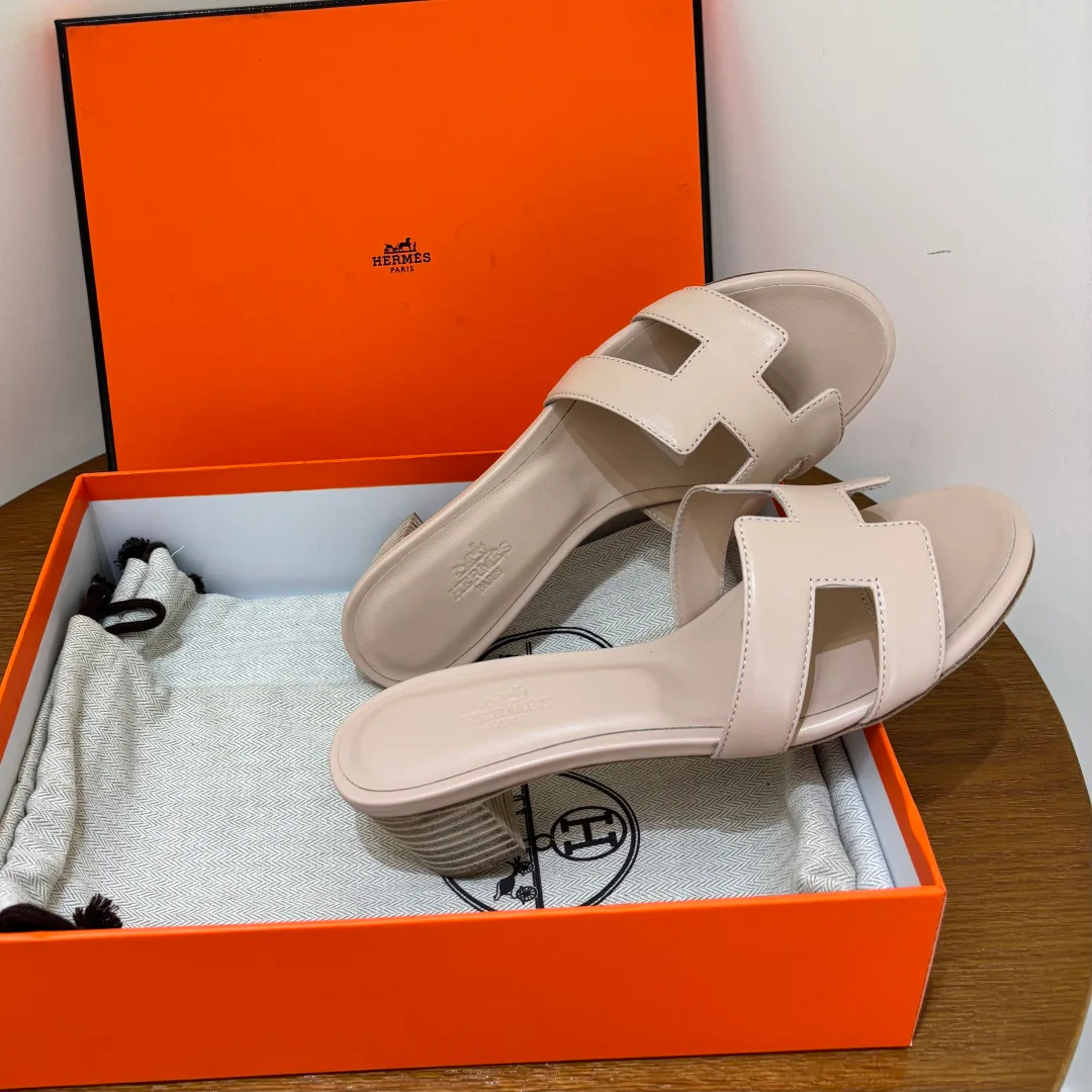 Сандалии Женские Hermes 10992649