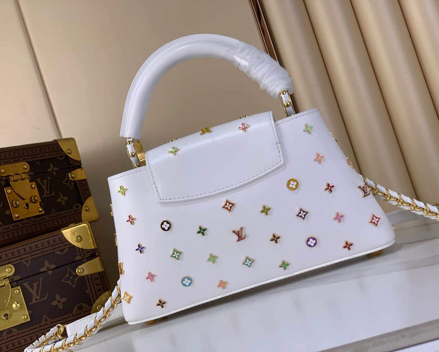 Классические Сумки Женские Louis Vuitton 6642990