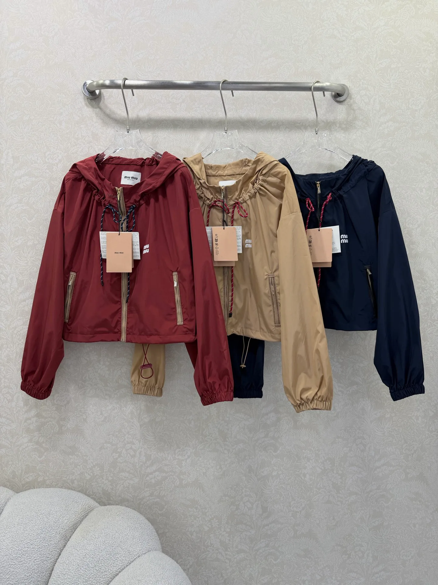 Куртки И Пуховики Мужские Miu Miu 10088745