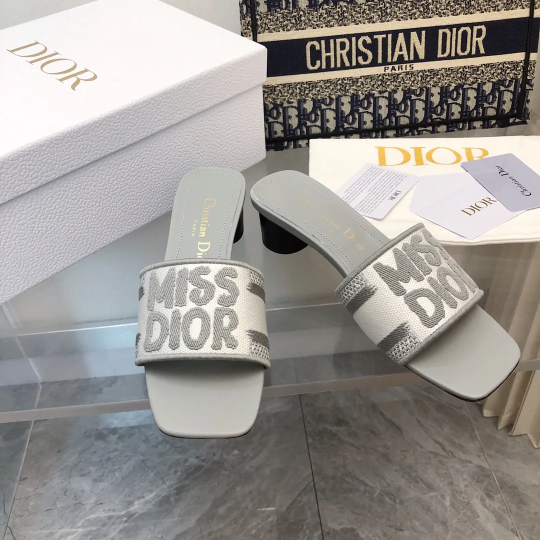 Босоножки Женские Christian Dior 18633982