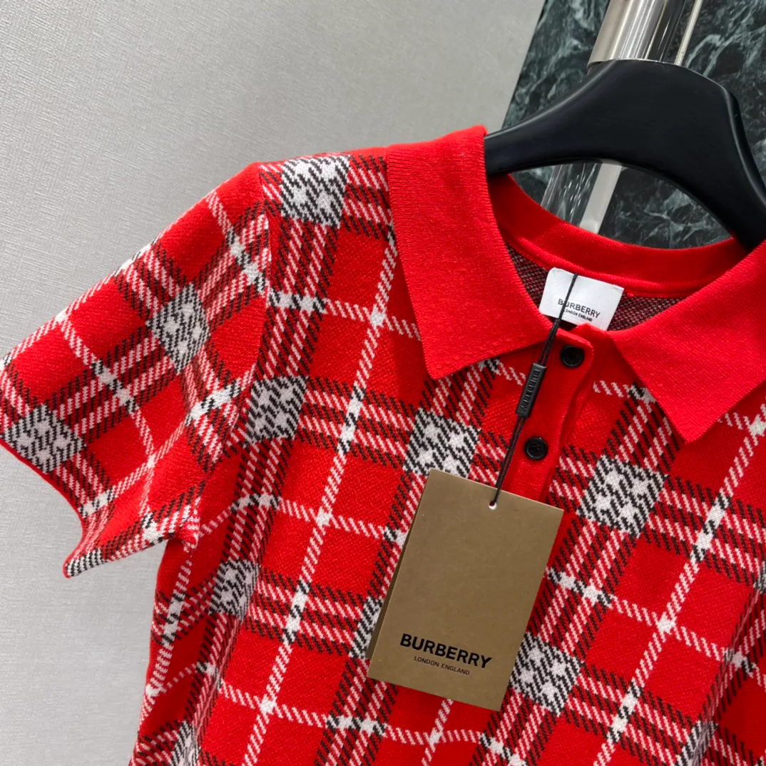 Платья Женские Burberry 2204302
