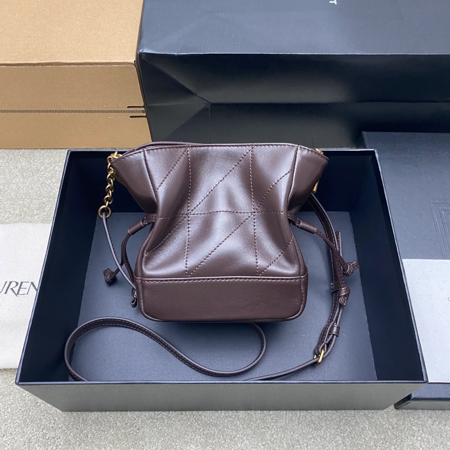 Классические Сумки Женские Saint Laurent 4402030