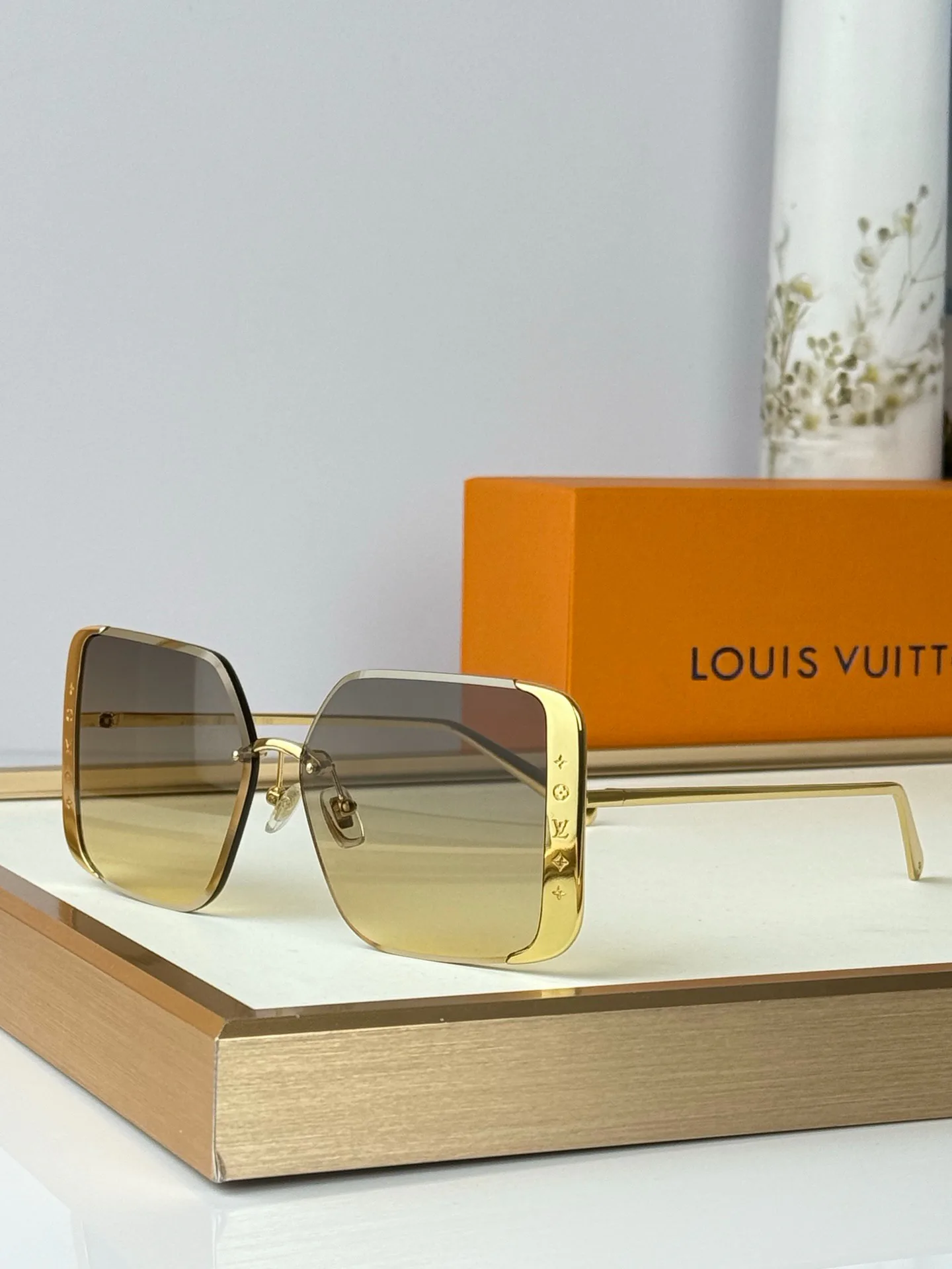 Очки Louis Vuitton 17428189
