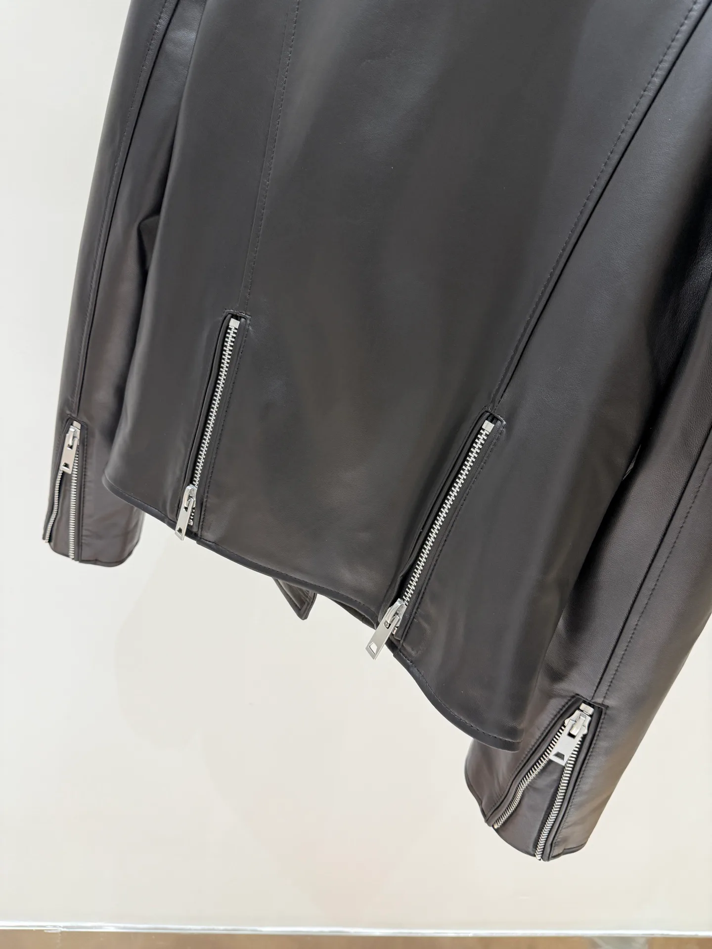Кожаные Куртки И Дублёнки Женские Jil Sander 18082998
