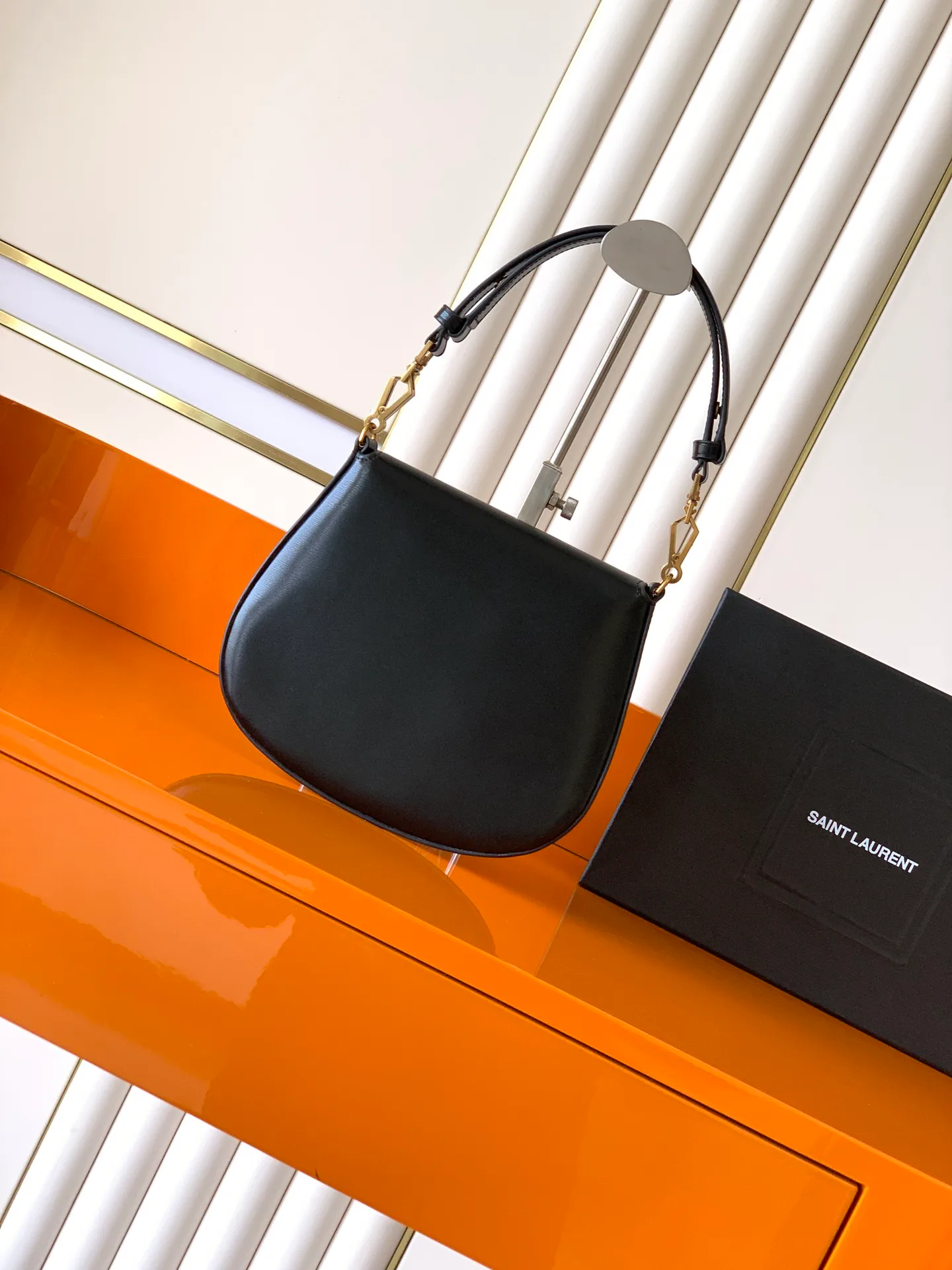 Сумки На Ремне Женские Saint Laurent 11309784