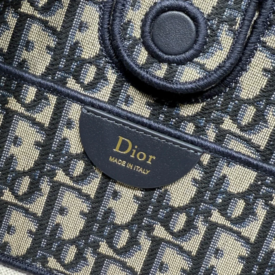 Классические Сумки Женские Christian Dior 18116347