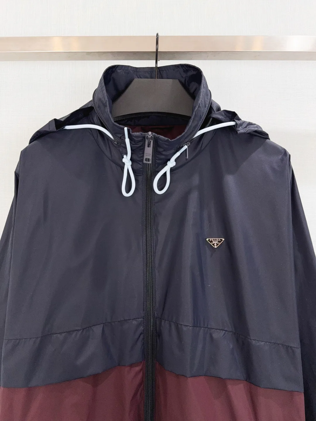 Куртки И Пуховики Женские Prada 11663809