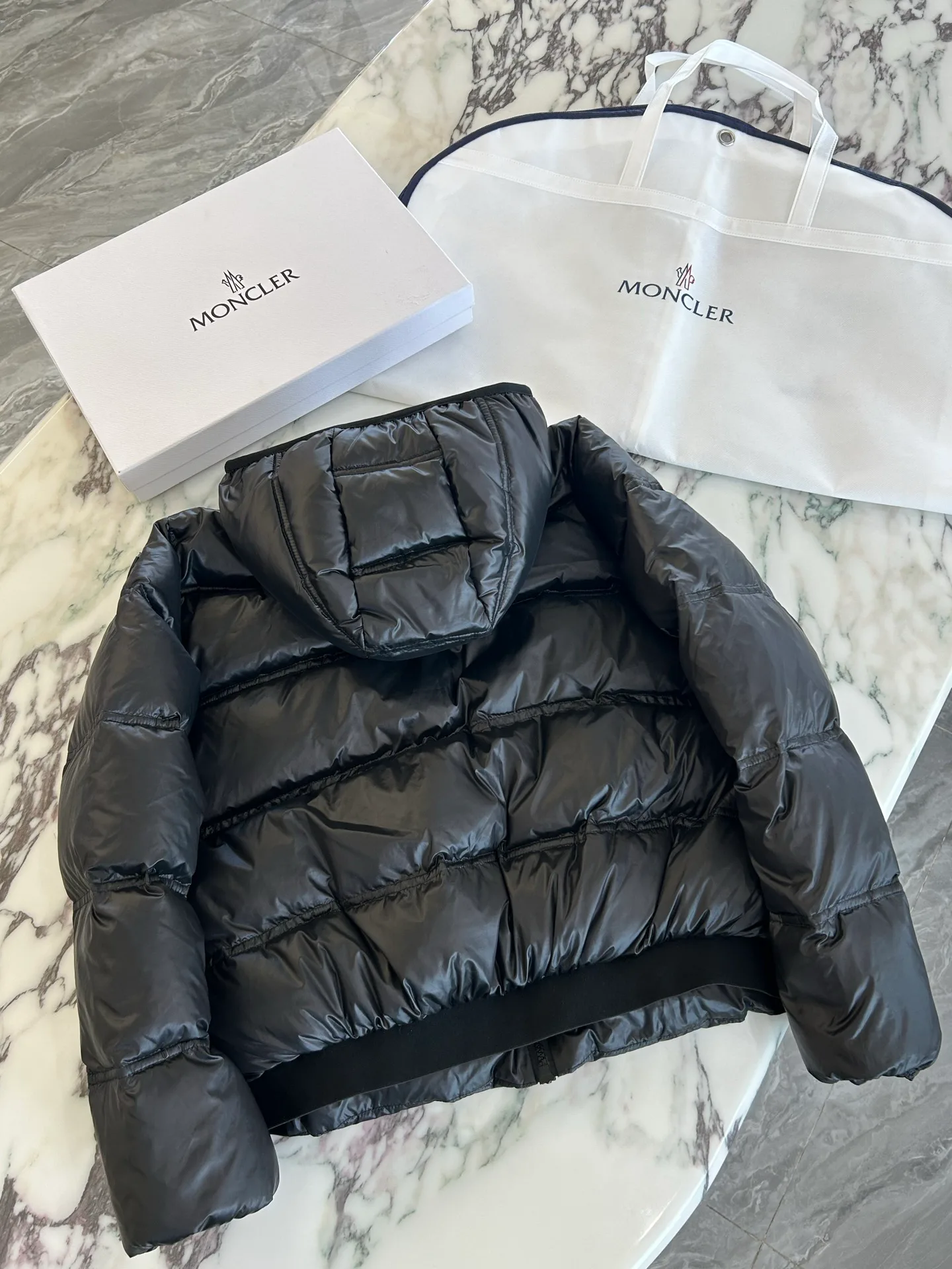 Куртки И Пуховики Женские Moncler 17904502