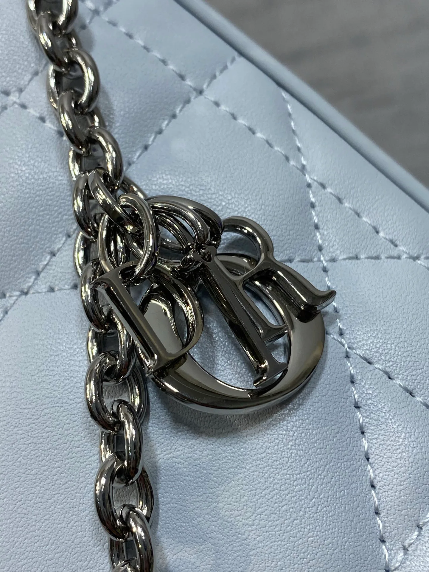 Классические Сумки Женские Christian Dior 17629529