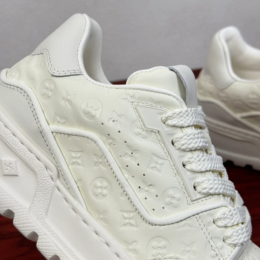 Кроссовки Мужские Louis Vuitton 5725418