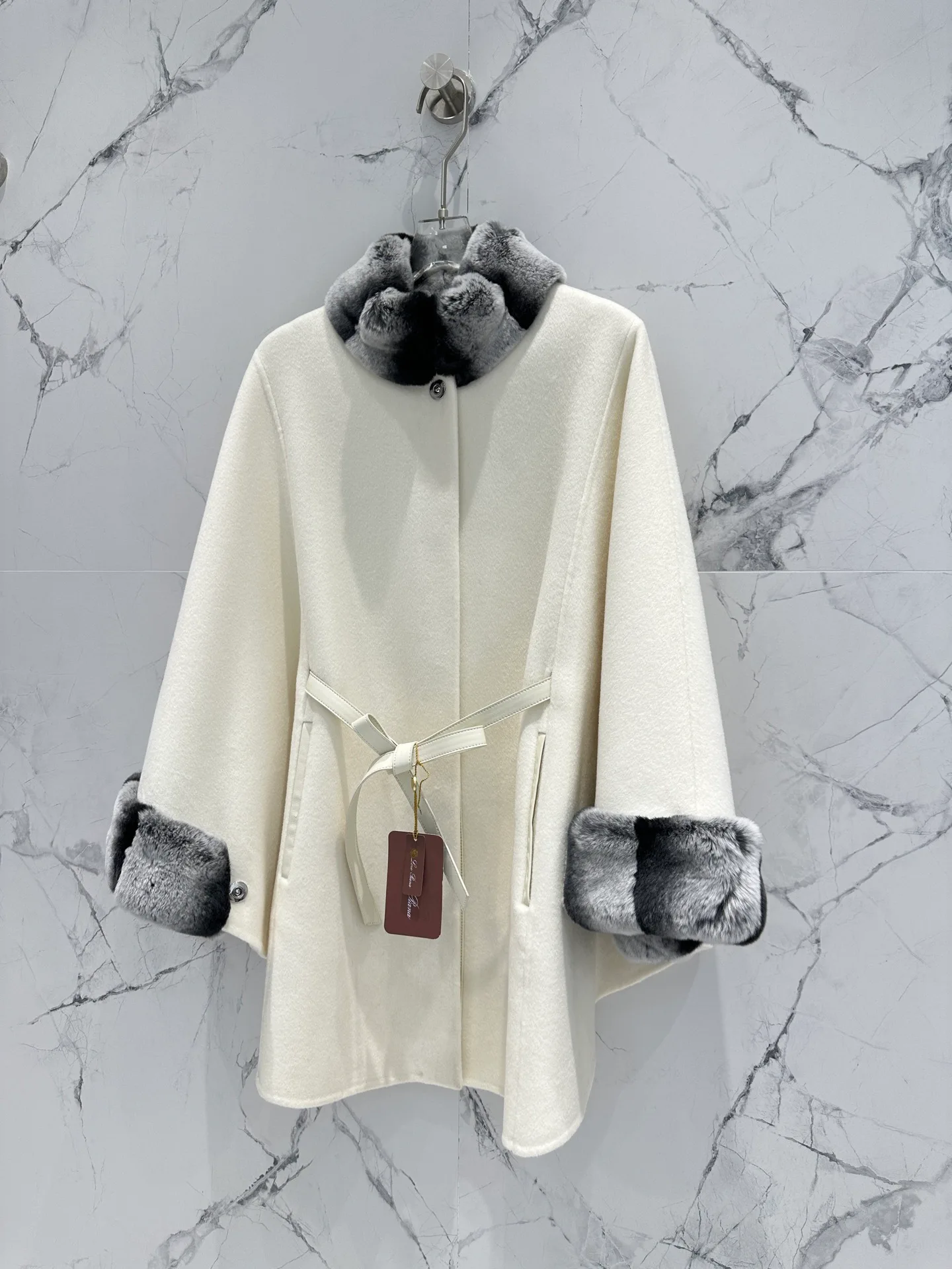 Пальто Женские Loro Piana 1872157