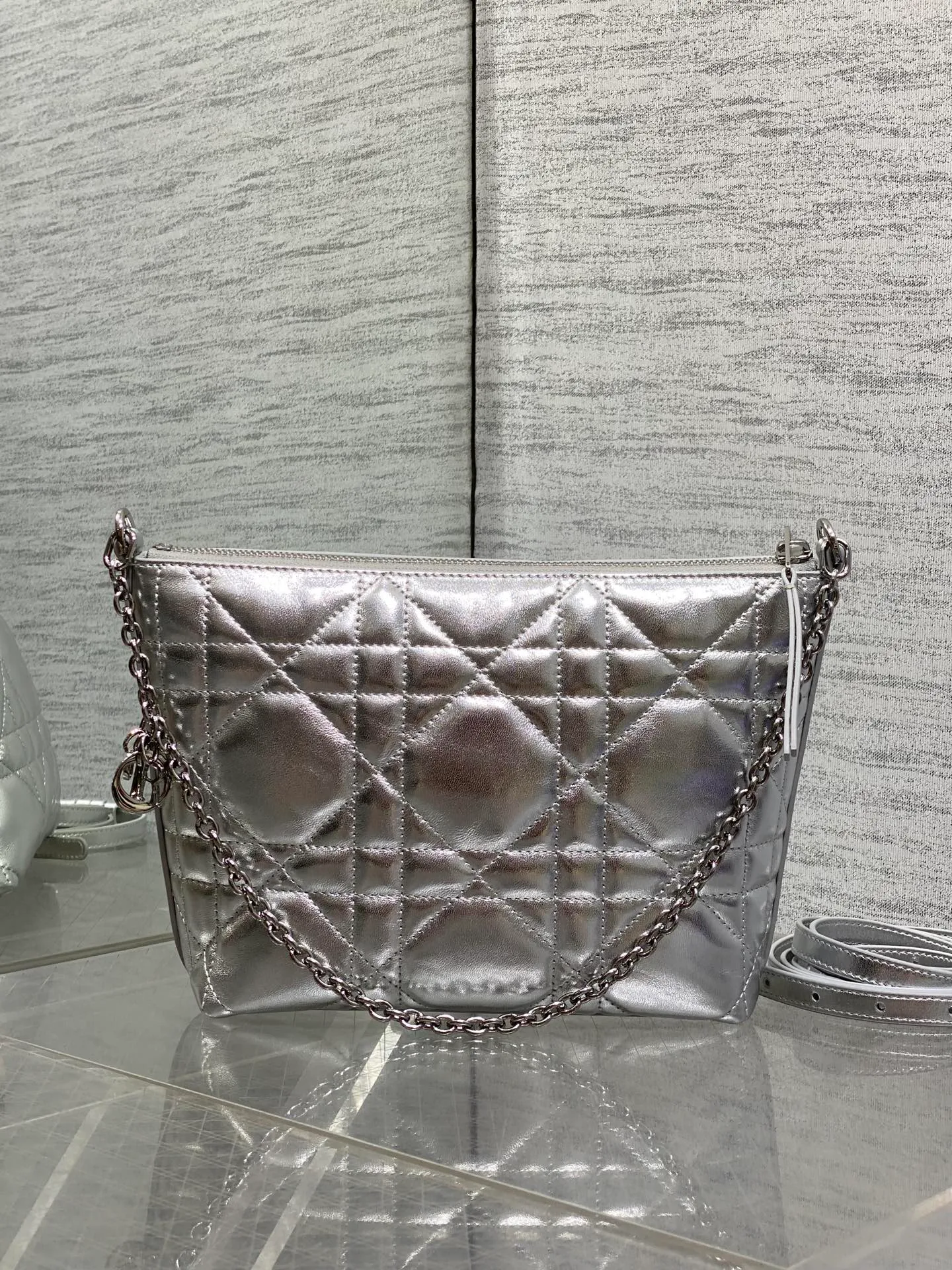 Классические Сумки Женские Christian Dior 17629525