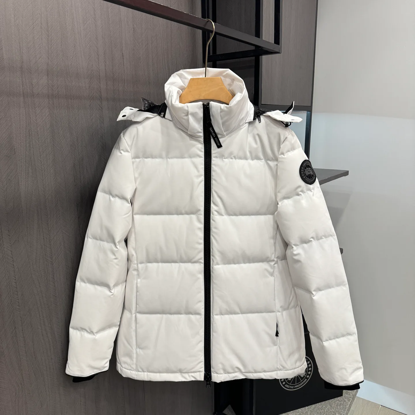 Куртки И Пуховики Женские Canada Goose 19763446