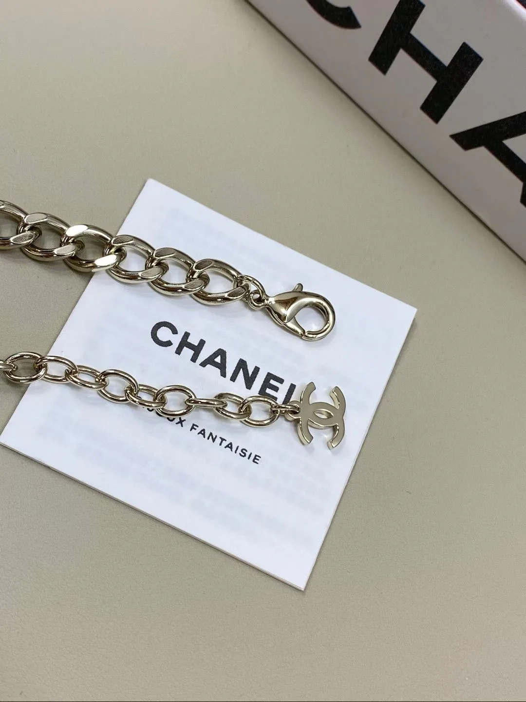 Бижутерия Chanel 817703