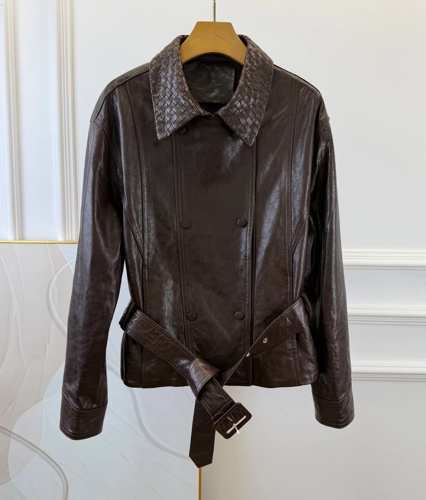 Кожаные Куртки И Дублёнки Женские Bottega Veneta 18276386