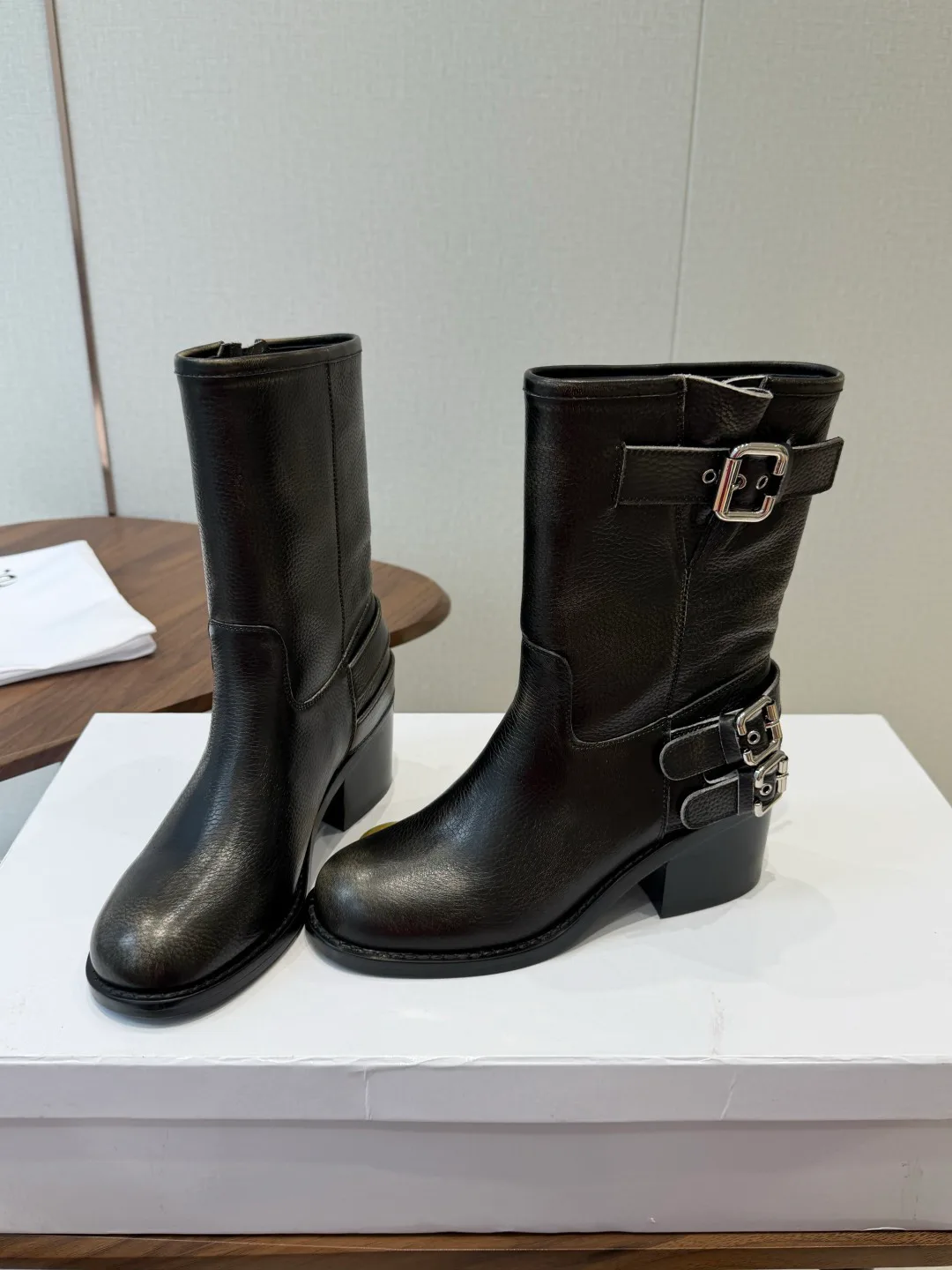 Сапоги Женские Chloe 18498863