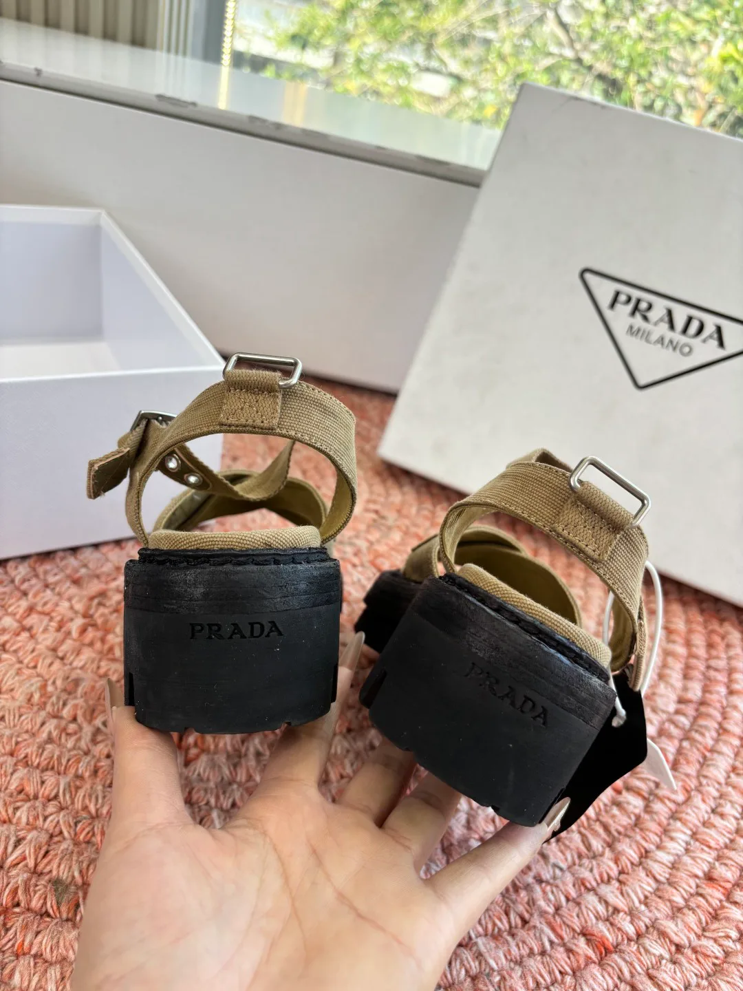 Сандалии Женские Prada 11410365