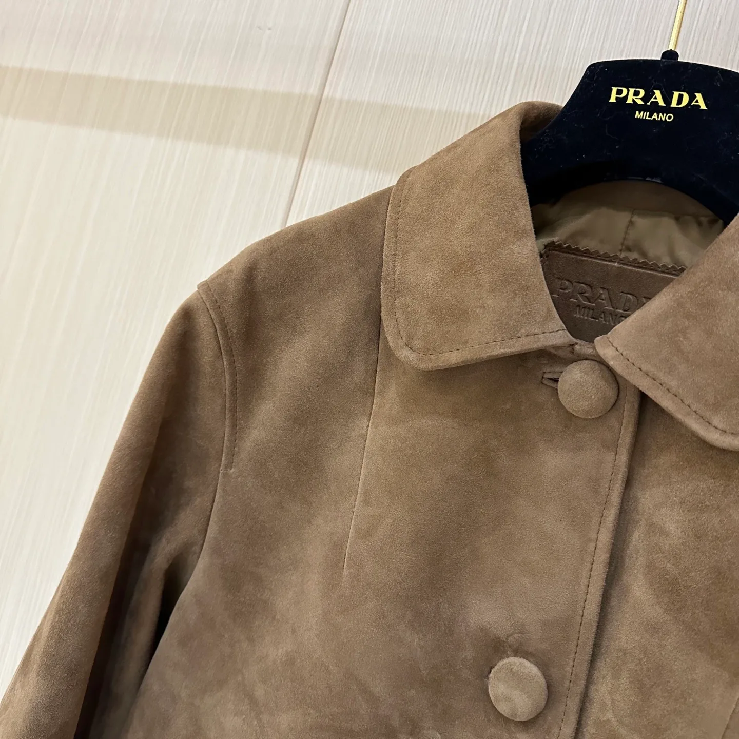 Кожаные Куртки И Дублёнки Женские Prada 11273790