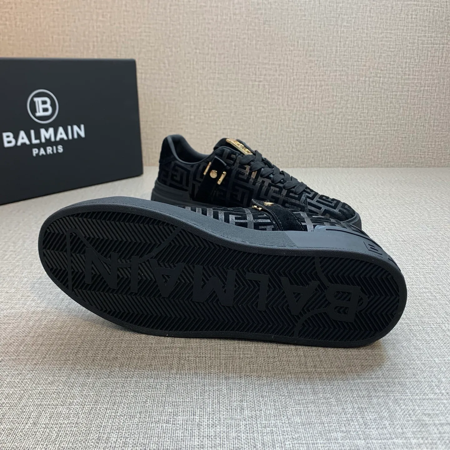 Кроссовки Мужские Balmain 480667