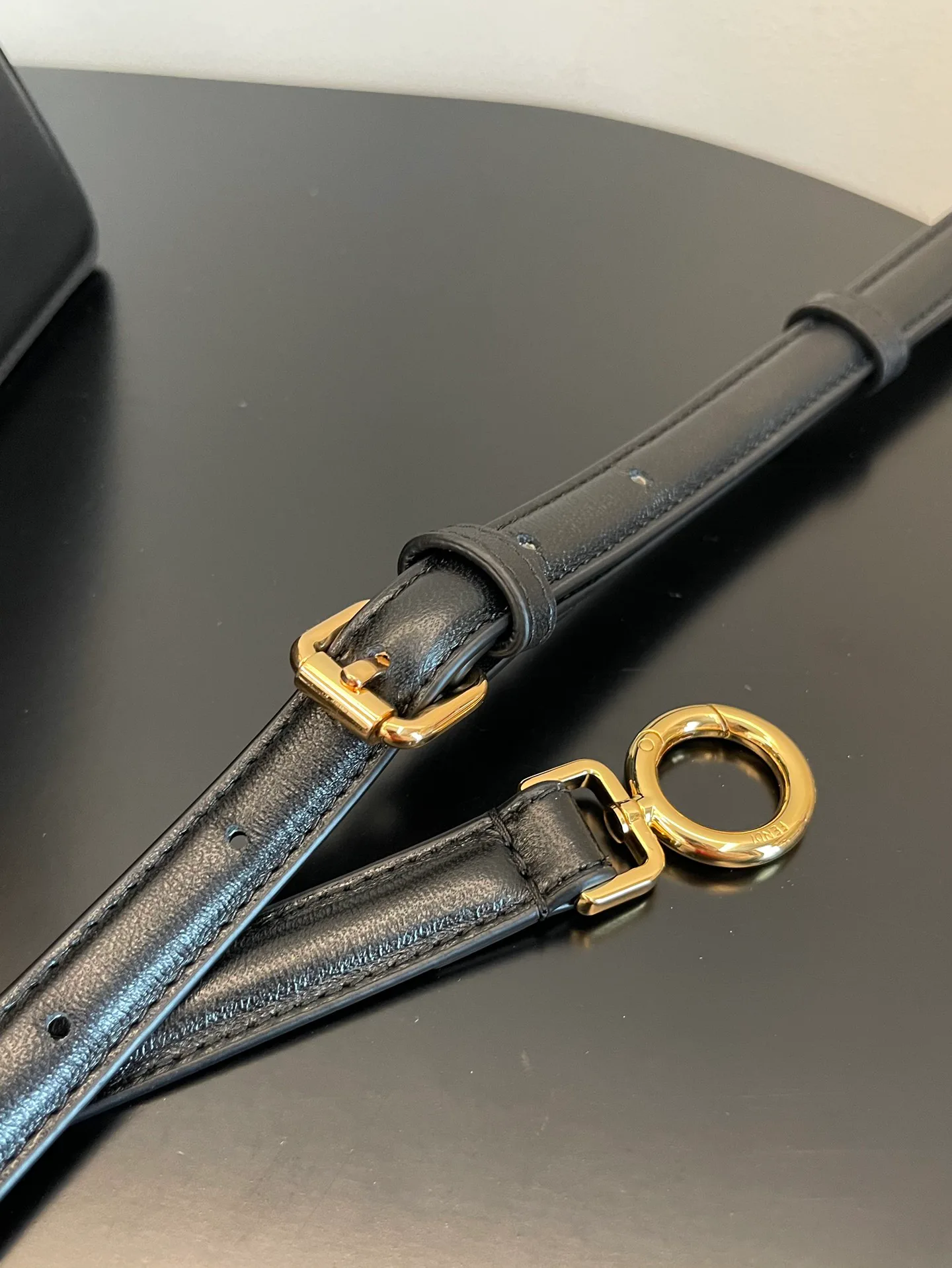 Классические Сумки Женские Fendi 13234494
