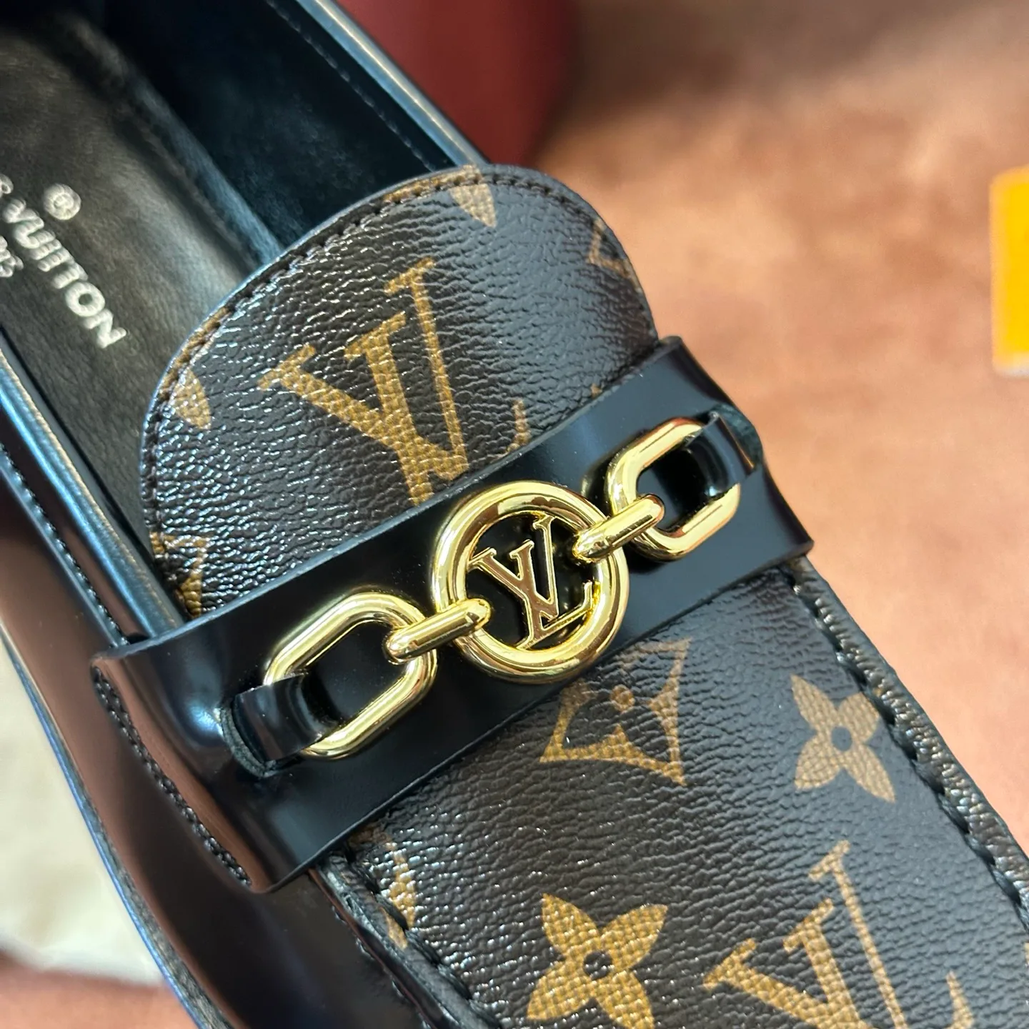 Лоферы Женские Louis Vuitton 104137