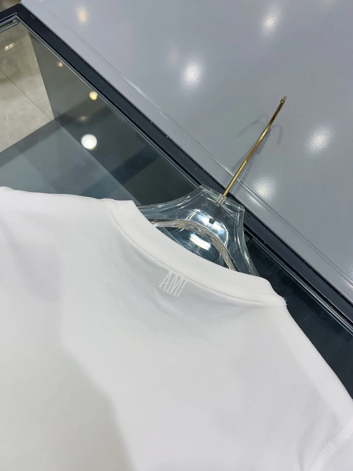 Футболки Женские Ami Paris 13569674