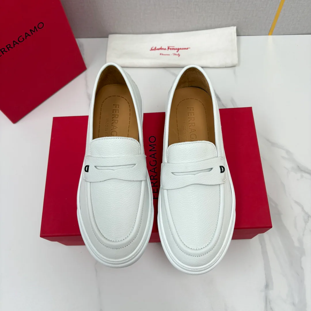 Лоферы И Мокасины Женские Salvatore Ferragamo 17936403