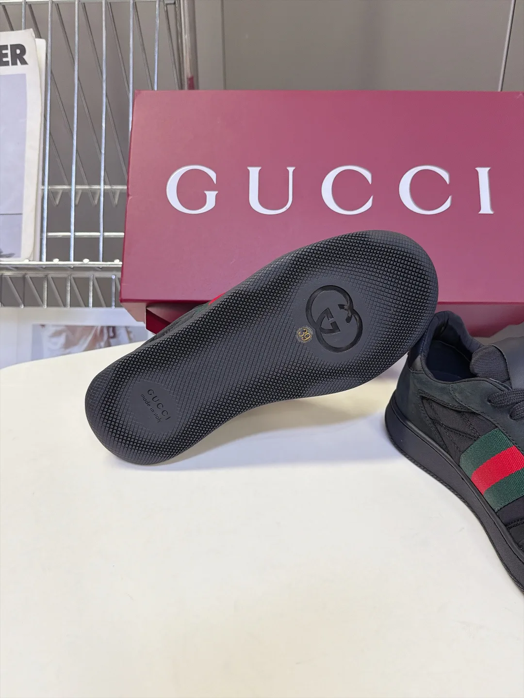 Кроссовки Женские Gucci 18005186