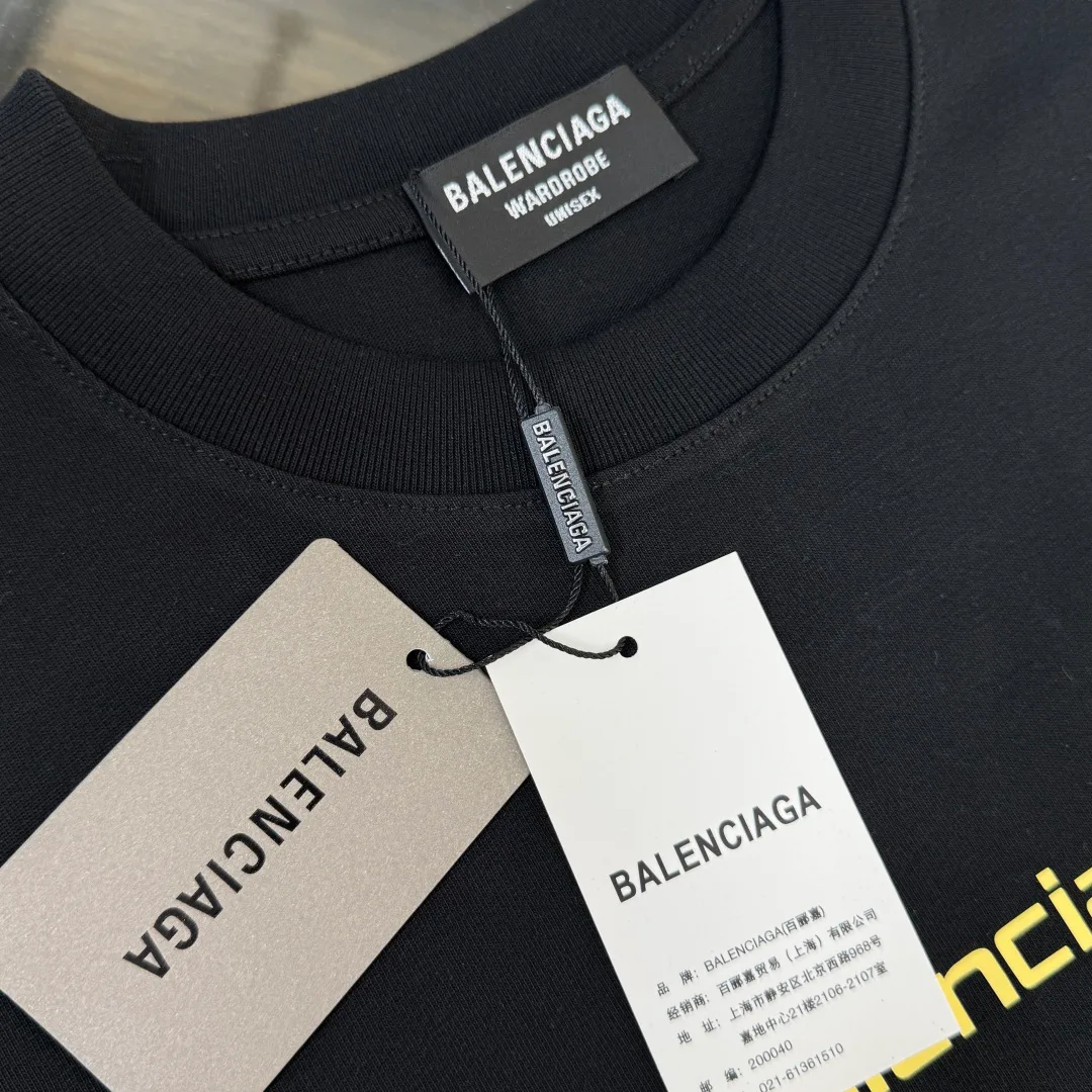 Футболки Женские Balenciaga 10619955