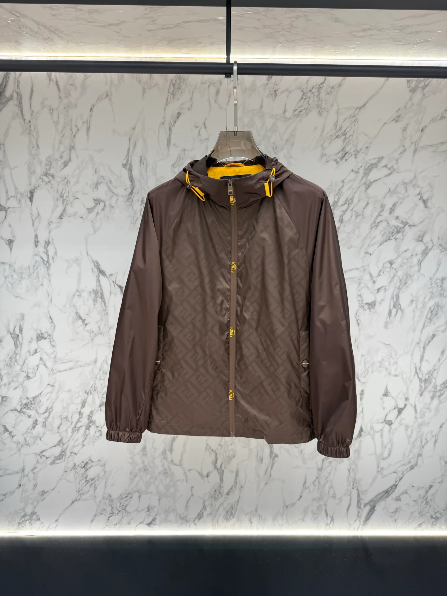 Куртки И Пуховики Мужские Fendi 11626918