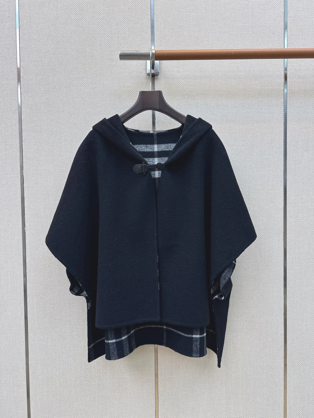 Пальто Женские Burberry 18398141