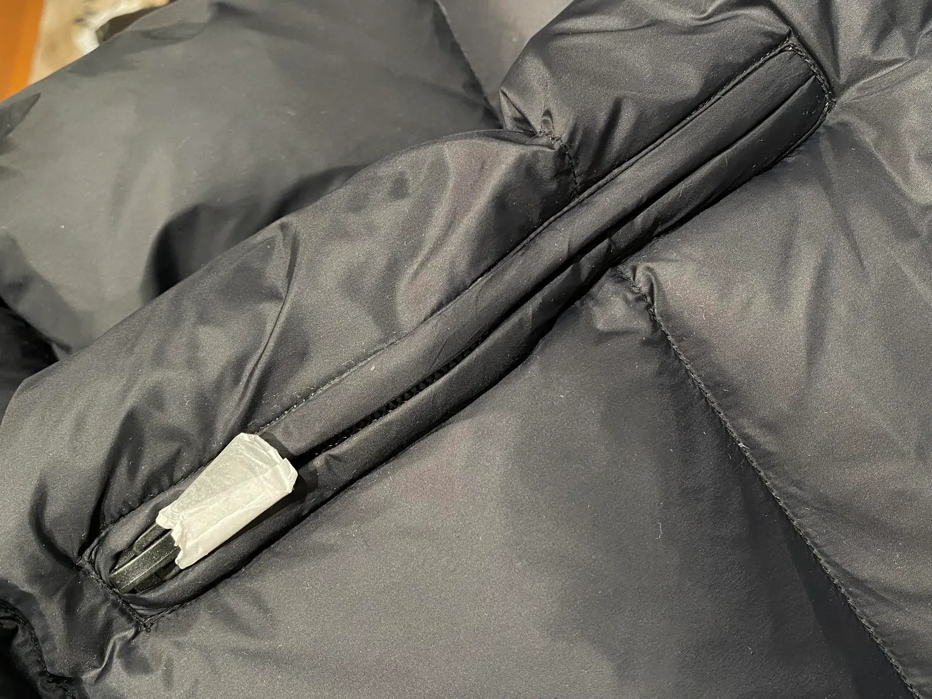 Куртки И Пуховики Мужские Moncler 608705