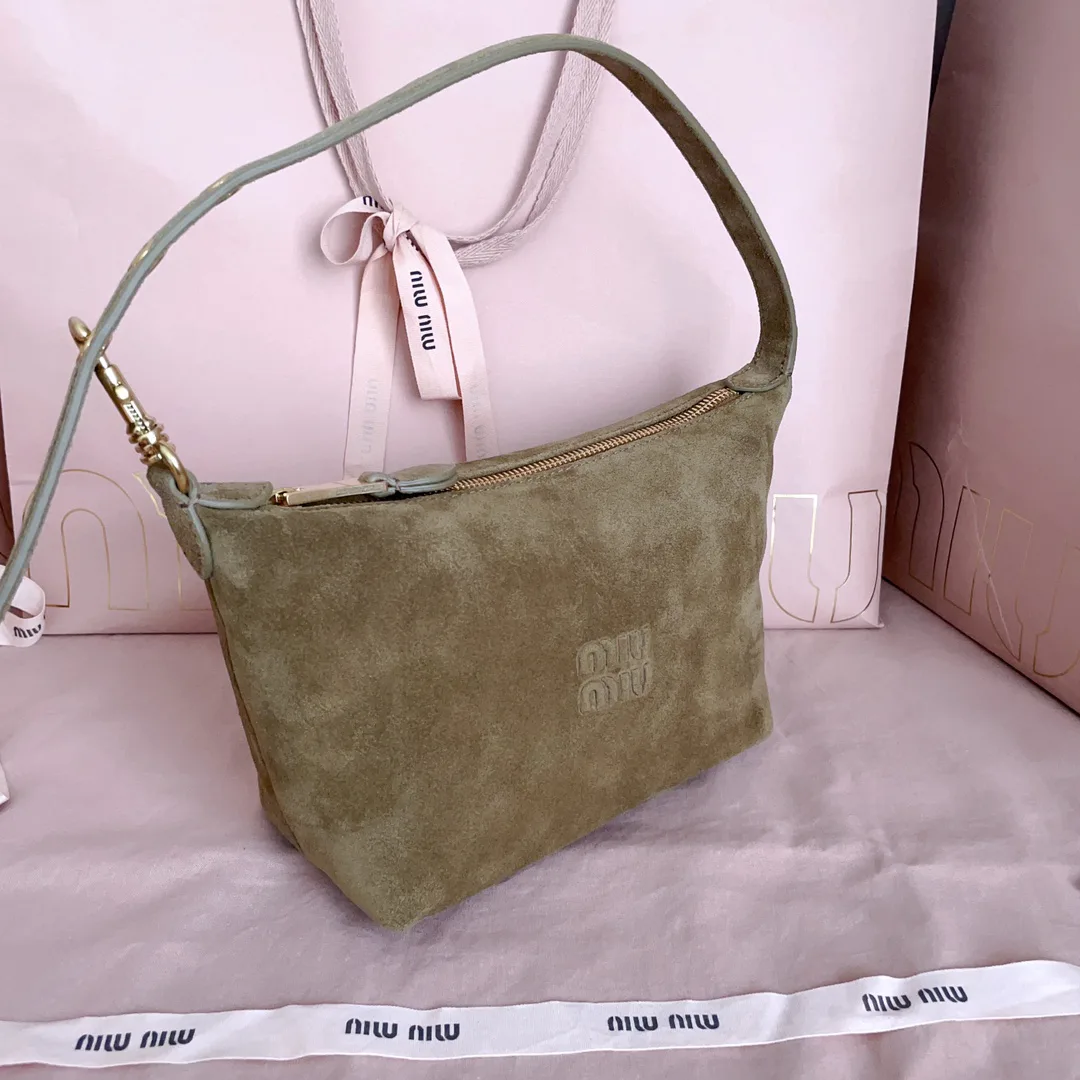 Классические Сумки Женские Miu Miu 11565886