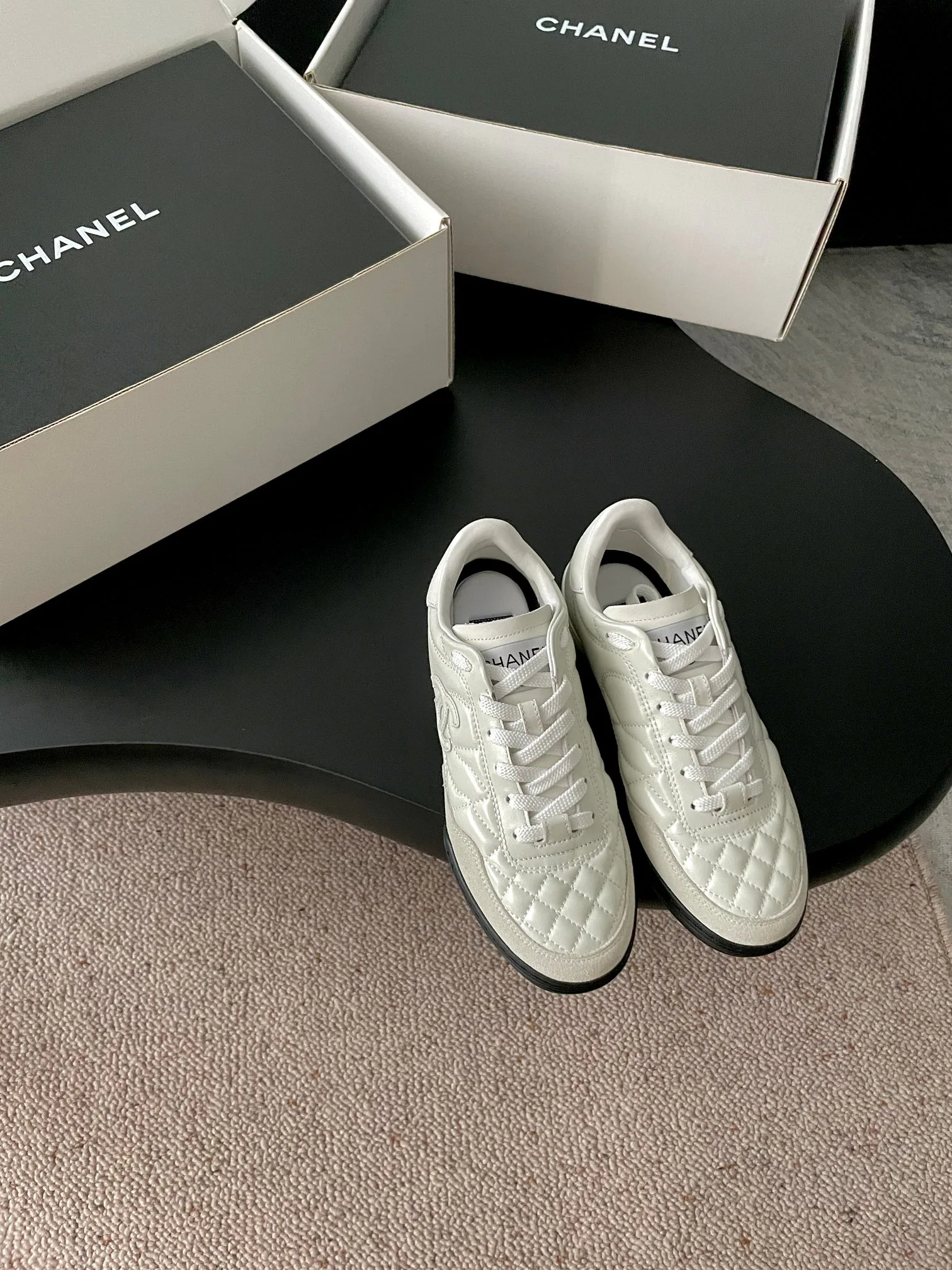 Кроссовки Женские Chanel 18766100
