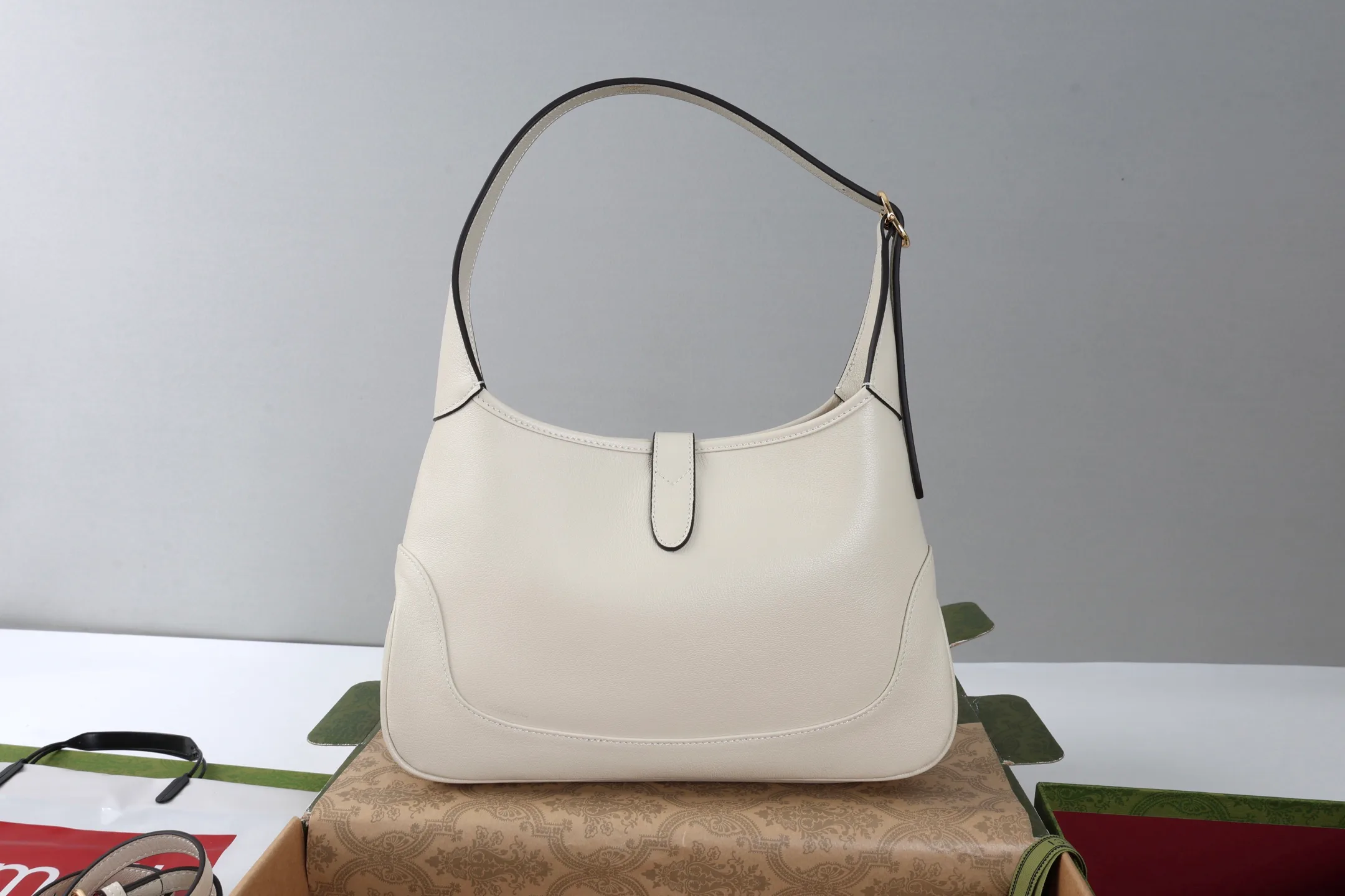 Сумки На Ремне Женские Gucci 11508419