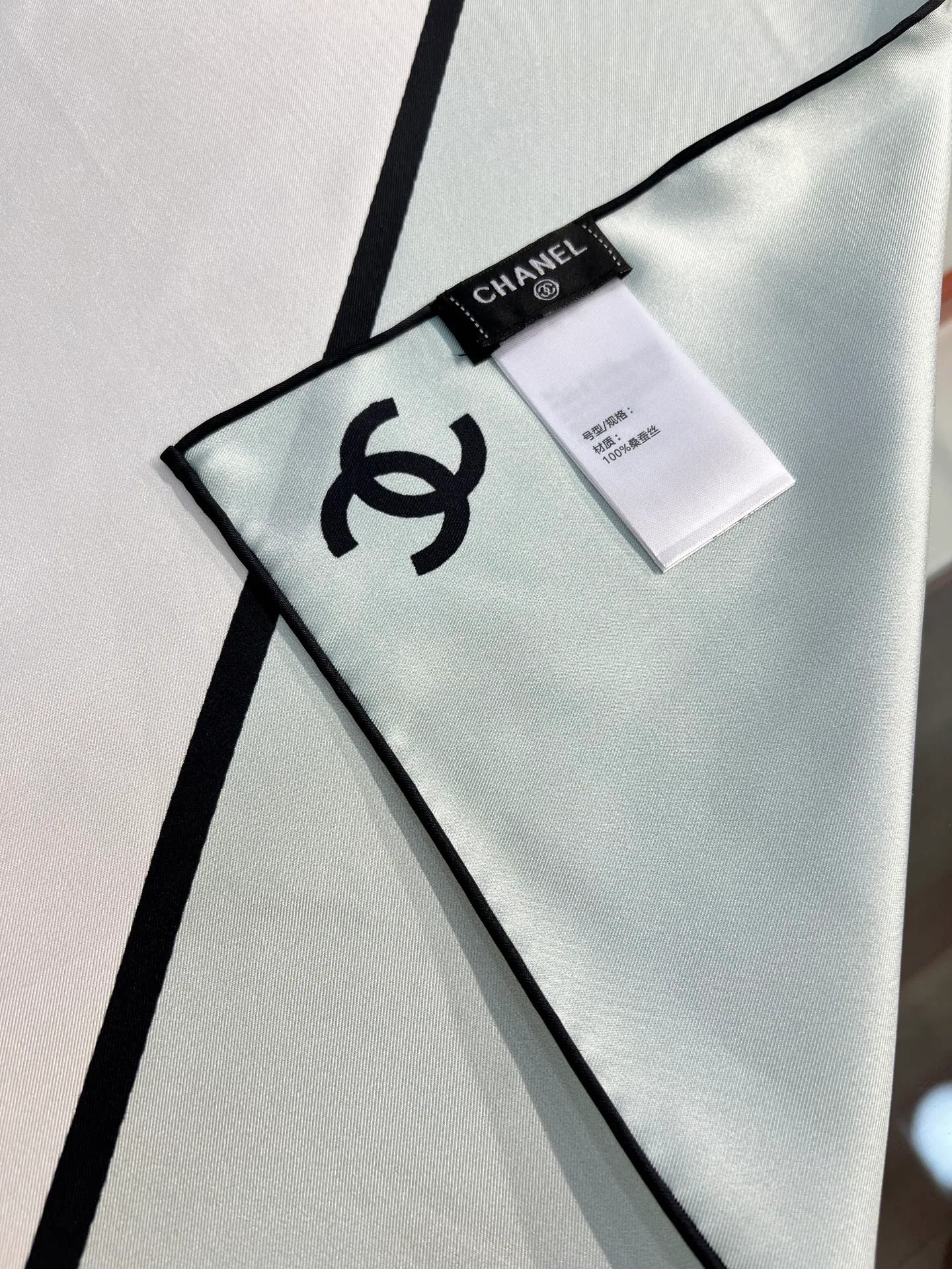 Платки Chanel 12856535