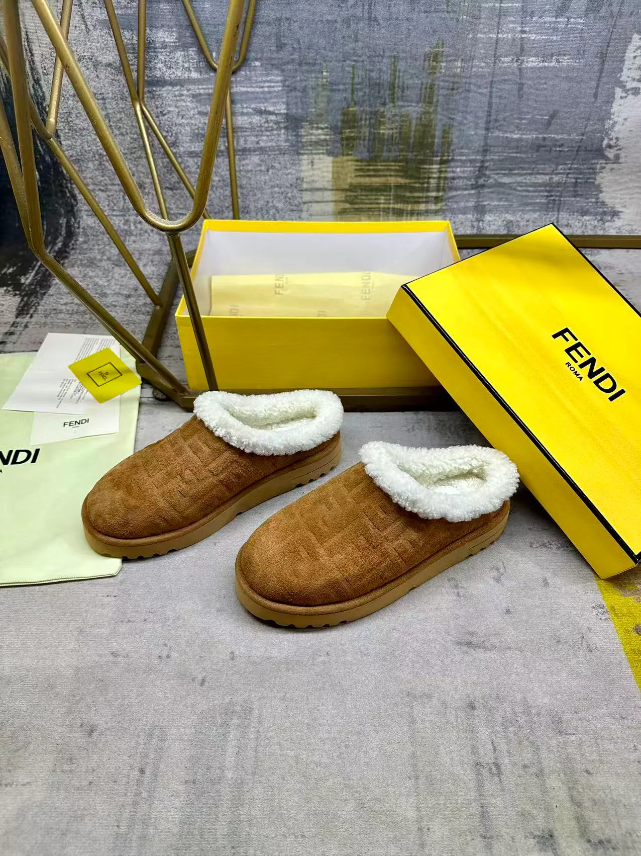 Тапочки Женские Fendi 472247