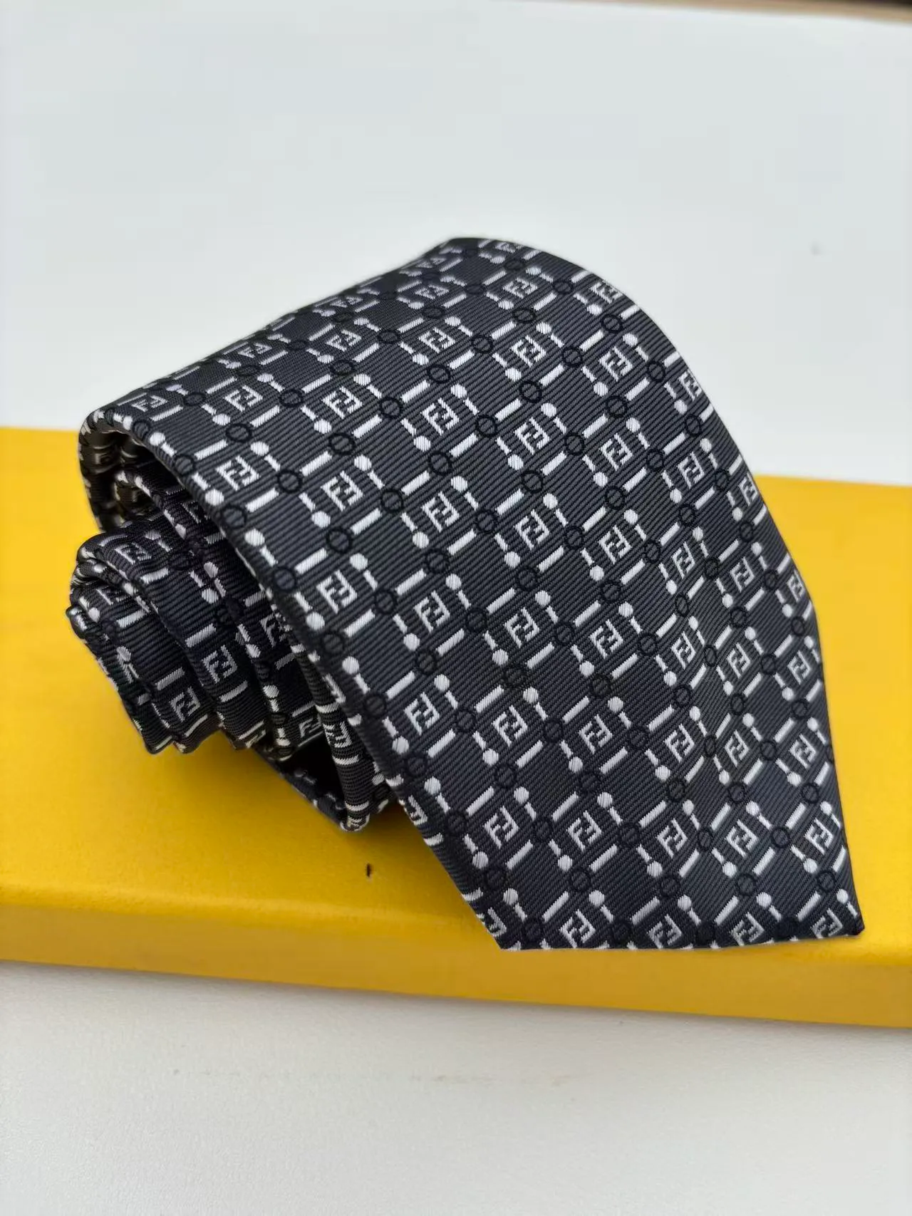 Платки Fendi 14648031