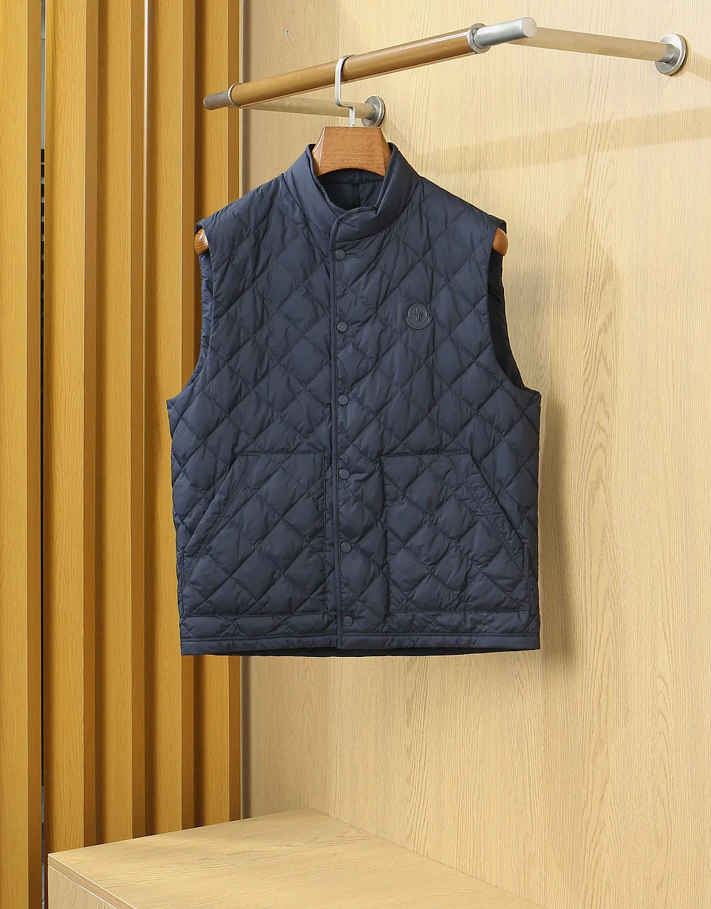Жилеты Женские Moncler 18188871