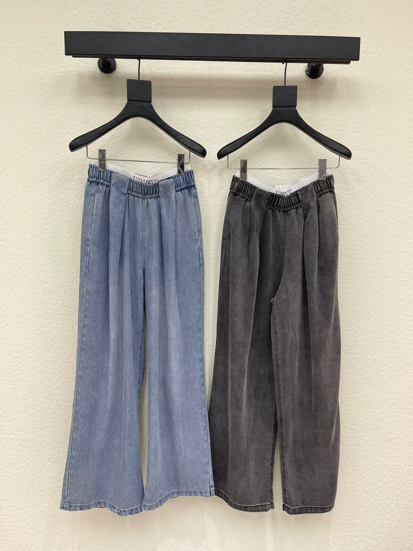 Джинсы Женские Maison Margiela 11340560