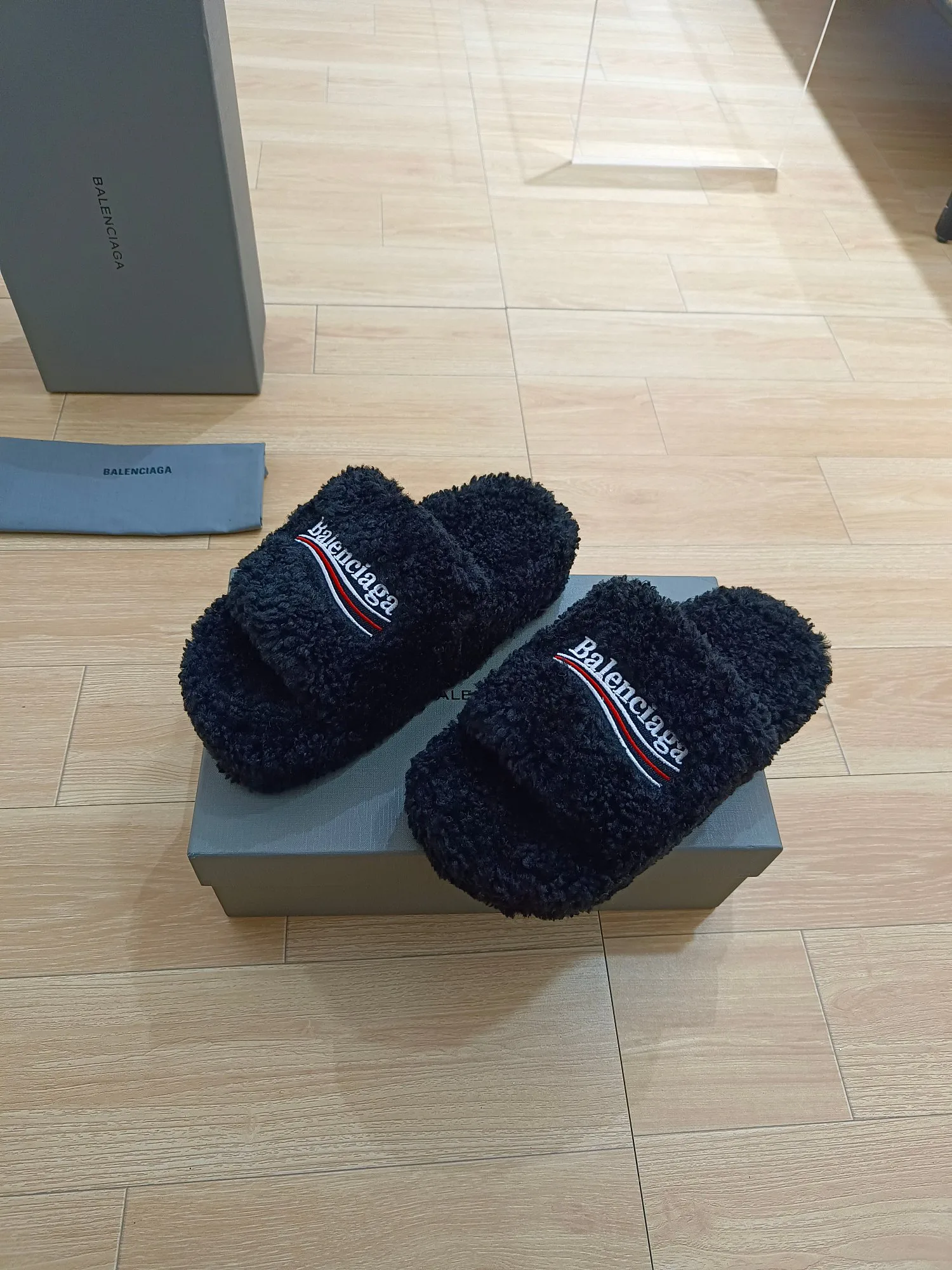 Тапочки Женские Balenciaga 117849