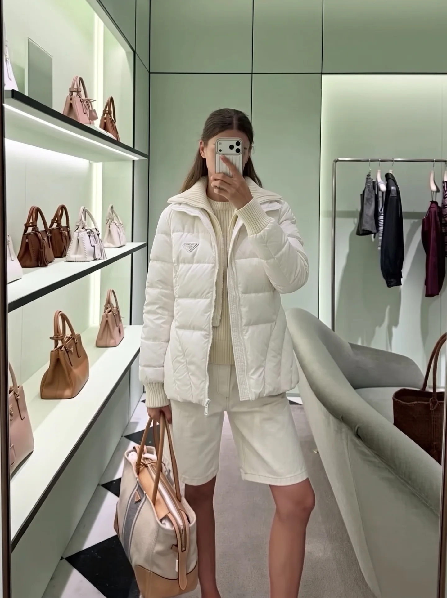 Куртки И Пуховики Женские Prada 18711536