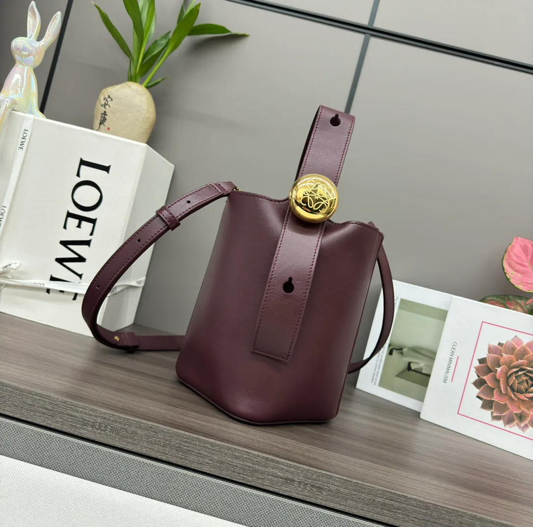 Сумки На Ремне Женские Loewe 3930241